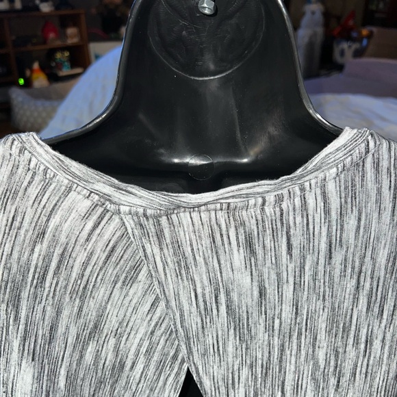 Wilfred Dolman Long Sleeve Open Cross Back Tunic - Picture 5 of 8